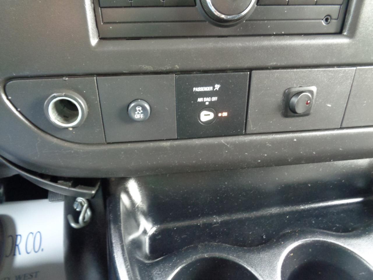 Chevrolet Express Cargo Van RWD 2500 135" 2017