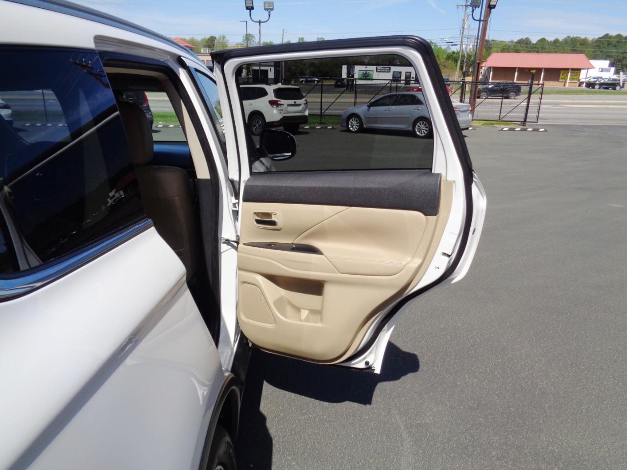 Mitsubishi Outlander AWC 4dr GT 2016