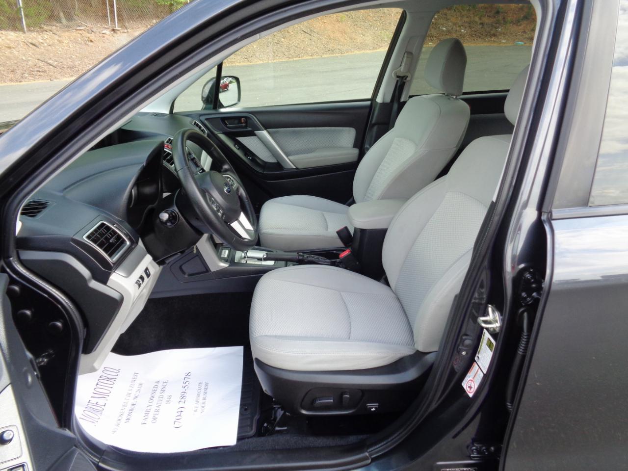 Subaru Forester 2.5i Premium CVT 2017