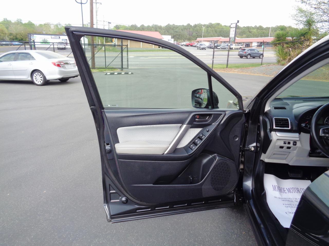 Subaru Forester 2.5i Premium CVT 2017