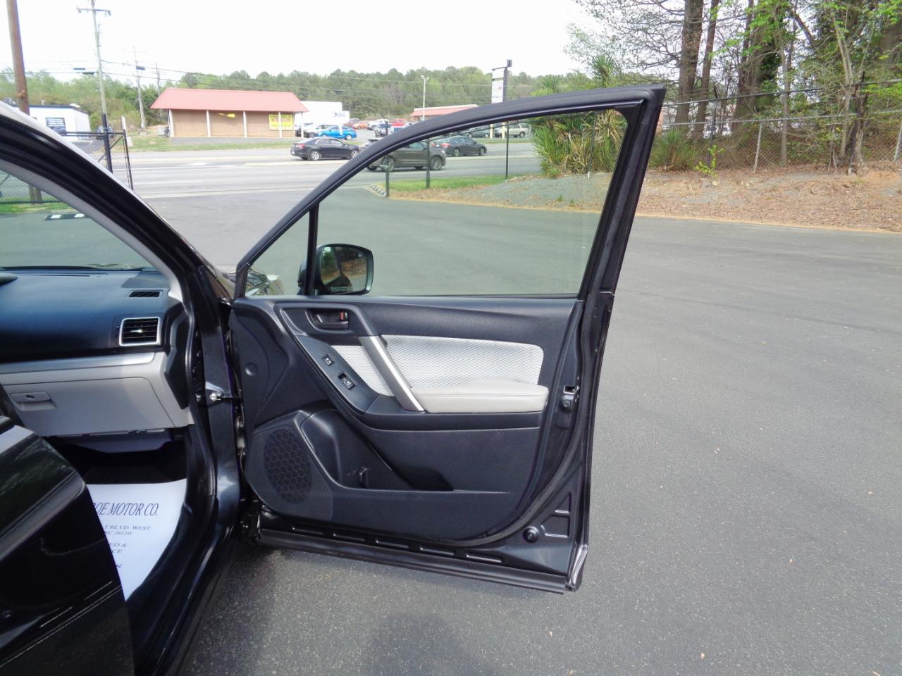 Subaru Forester 2.5i Premium CVT 2017