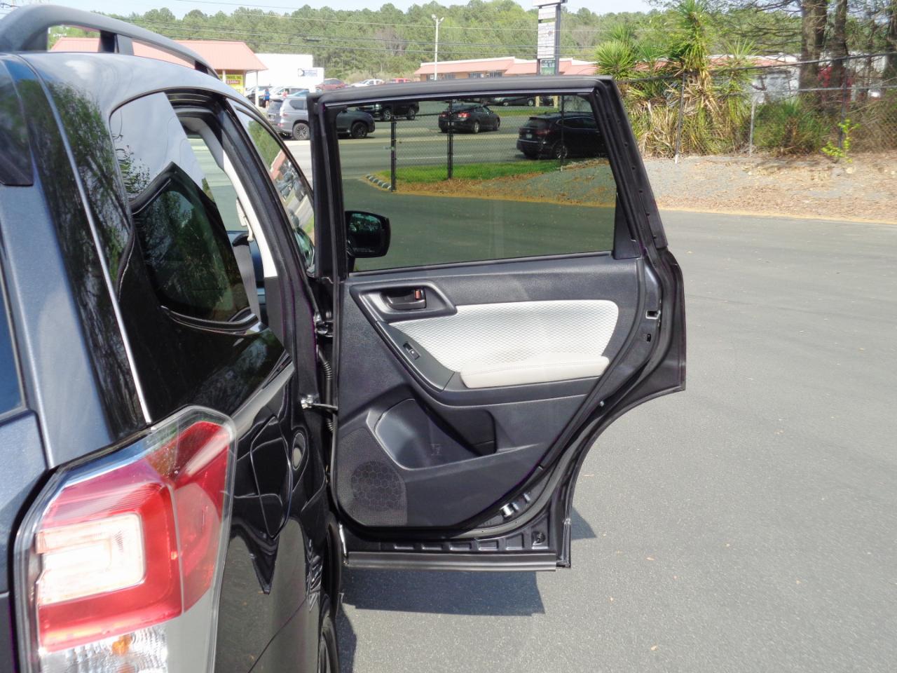 Subaru Forester 2.5i Premium CVT 2017