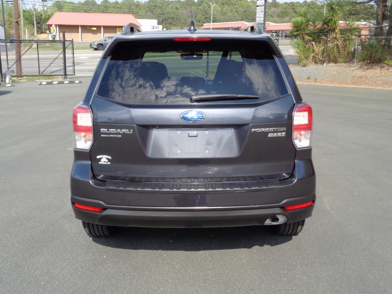 Subaru Forester 2.5i Premium CVT 2017