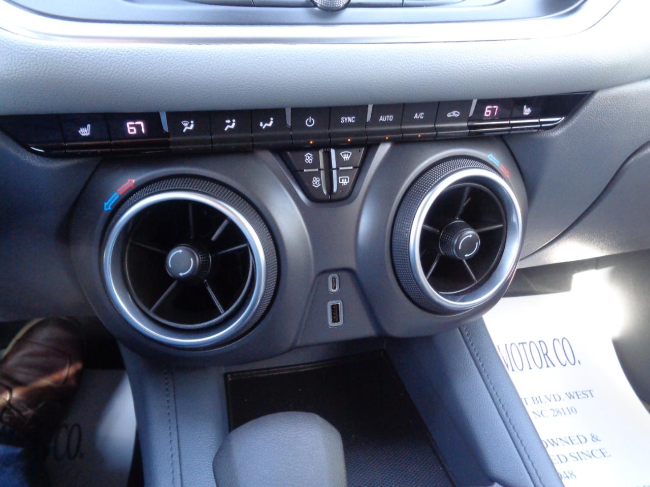 Chevrolet Blazer AWD 4dr LT w/2LT 2021