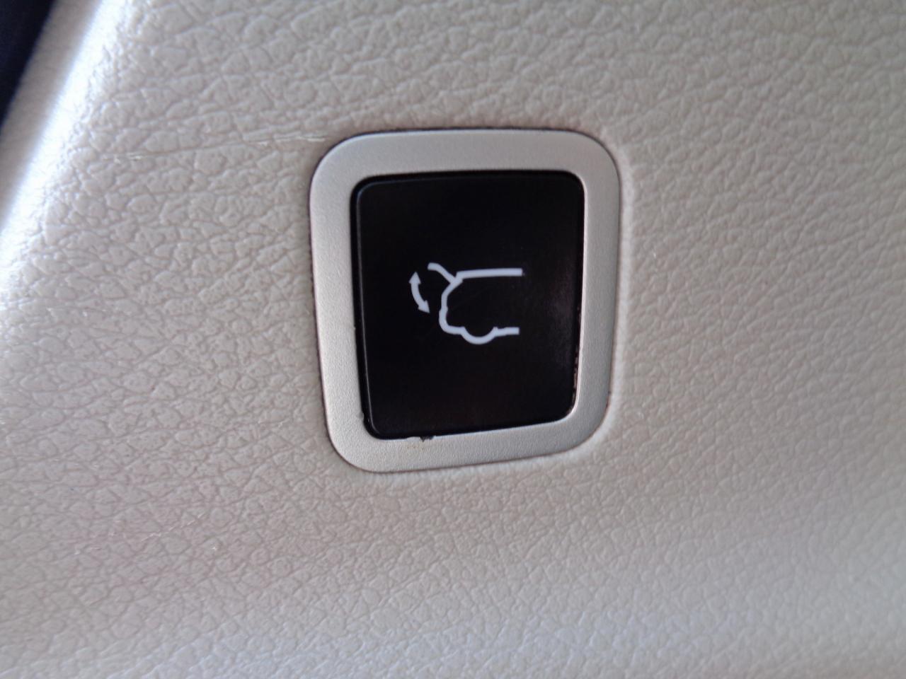 Chrysler Voyager LX FWD 2023