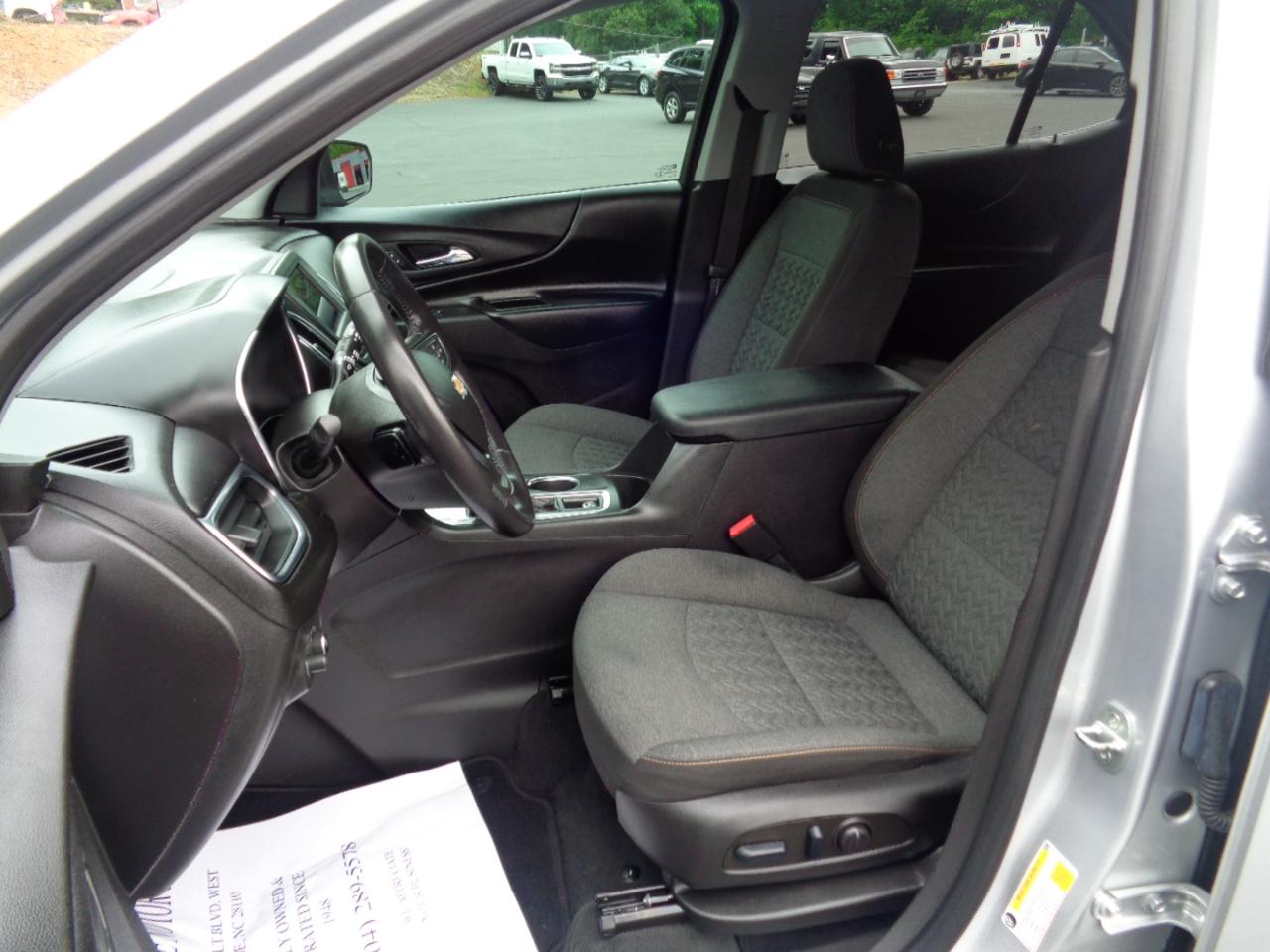 Chevrolet Equinox FWD 4dr LT w/1LT 2022