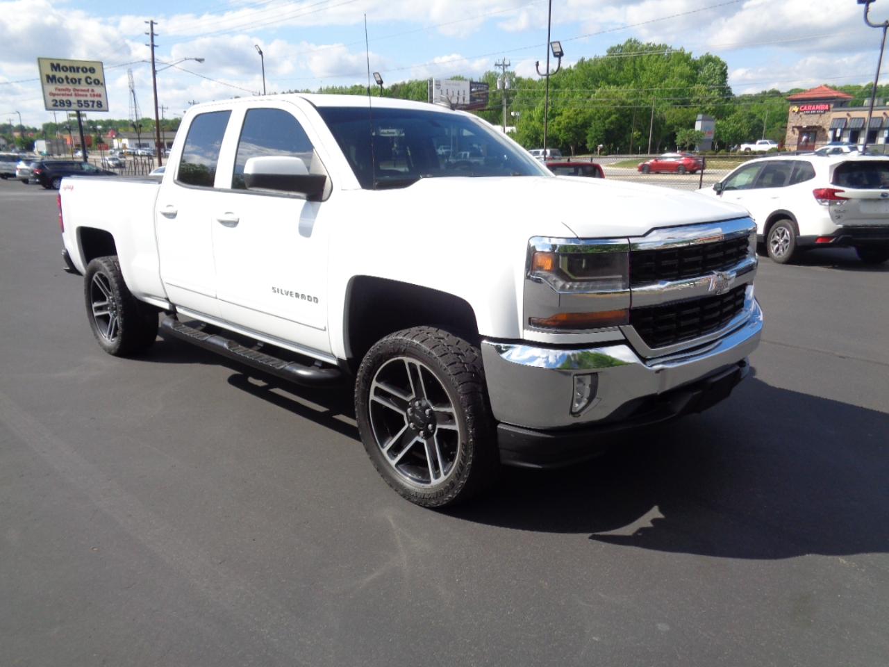 Chevrolet Silverado 1500 4WD Double Cab 143.5" LT w/1LT 2016