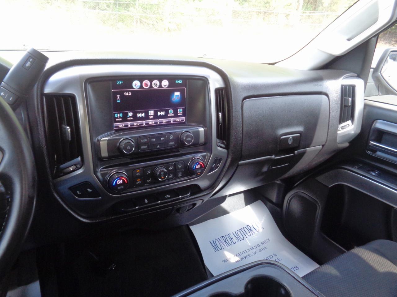 Chevrolet Silverado 1500 4WD Double Cab 143.5" LT w/1LT 2016