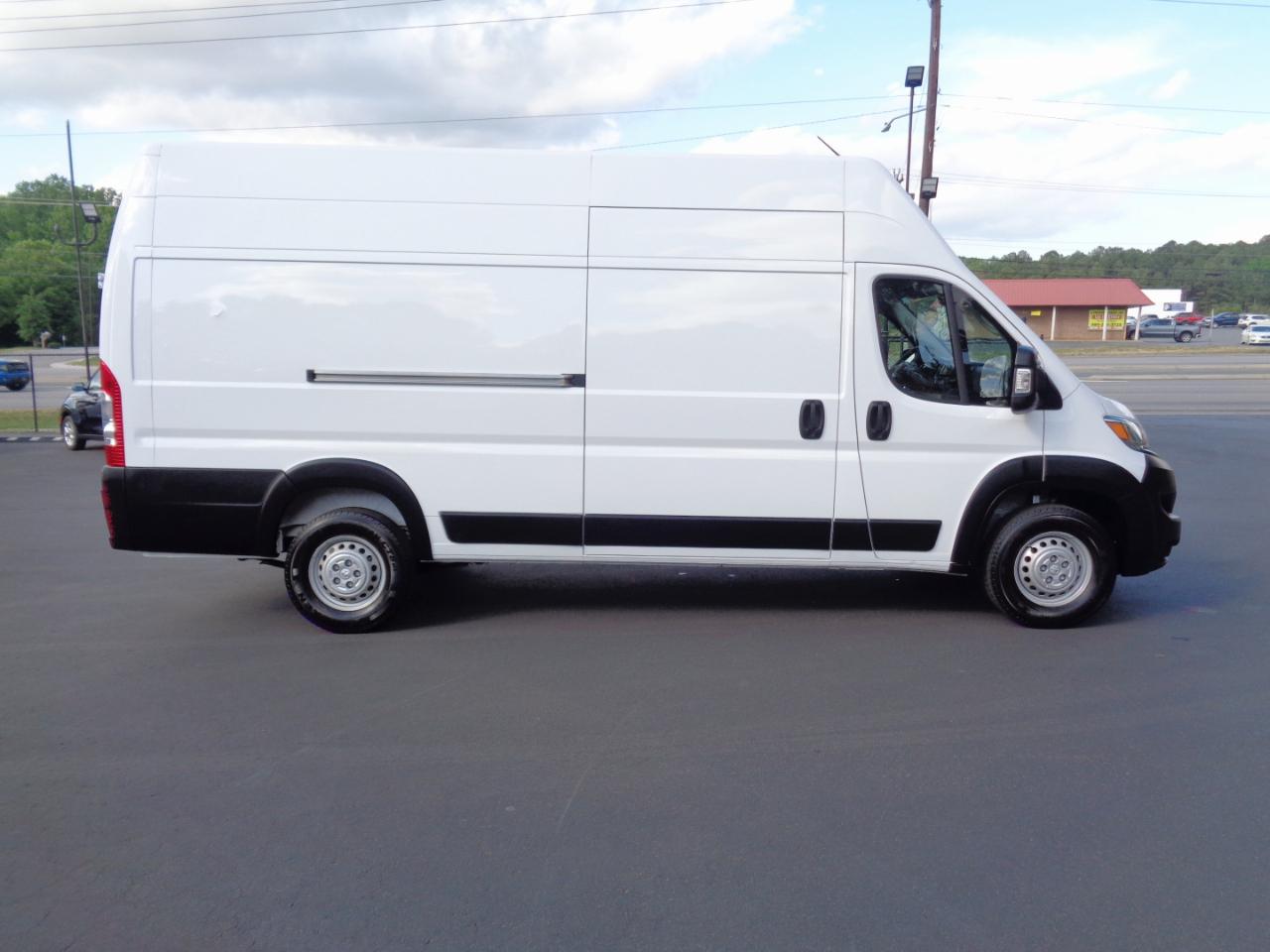 RAM ProMaster Cargo Van Tradesman 3500 Super High Roof Ext 159" WB w/Pass 2025