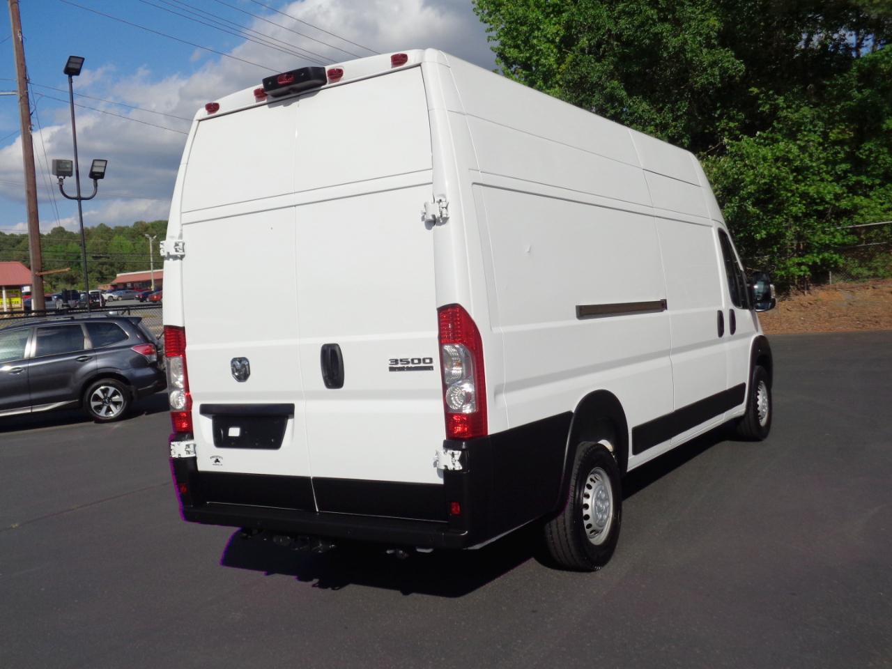 RAM ProMaster Cargo Van Tradesman 3500 Super High Roof Ext 159" WB w/Pass 2025