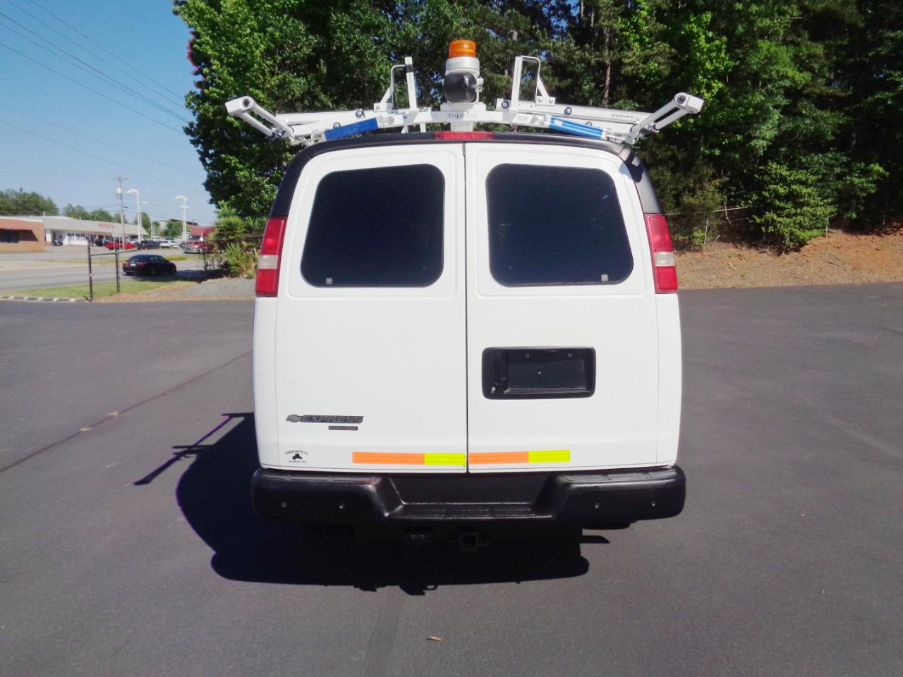 Chevrolet Express Cargo Van RWD 2500 135" 2015