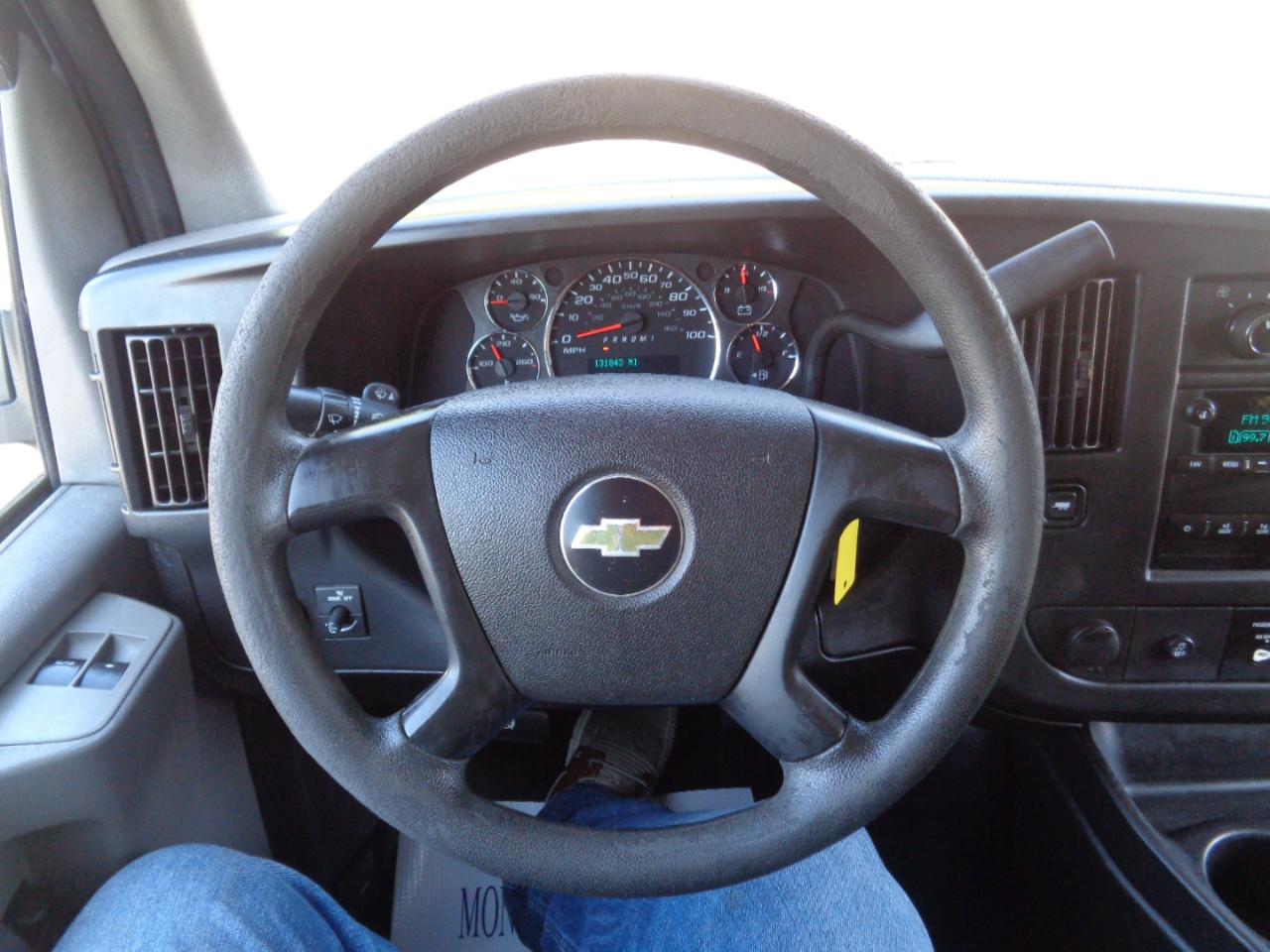 Chevrolet Express Cargo Van RWD 2500 135" 2015