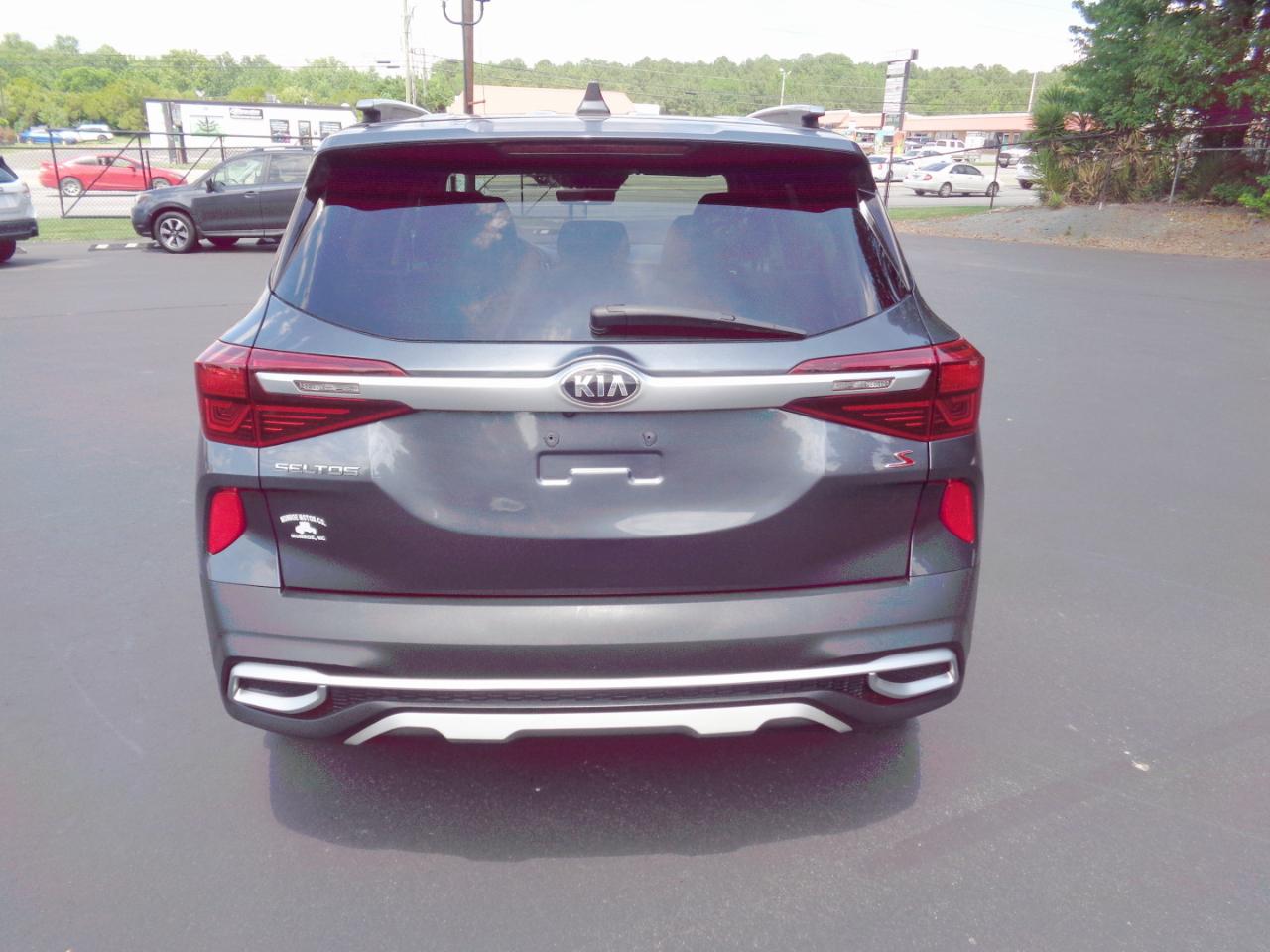 Kia Seltos S FWD 2021