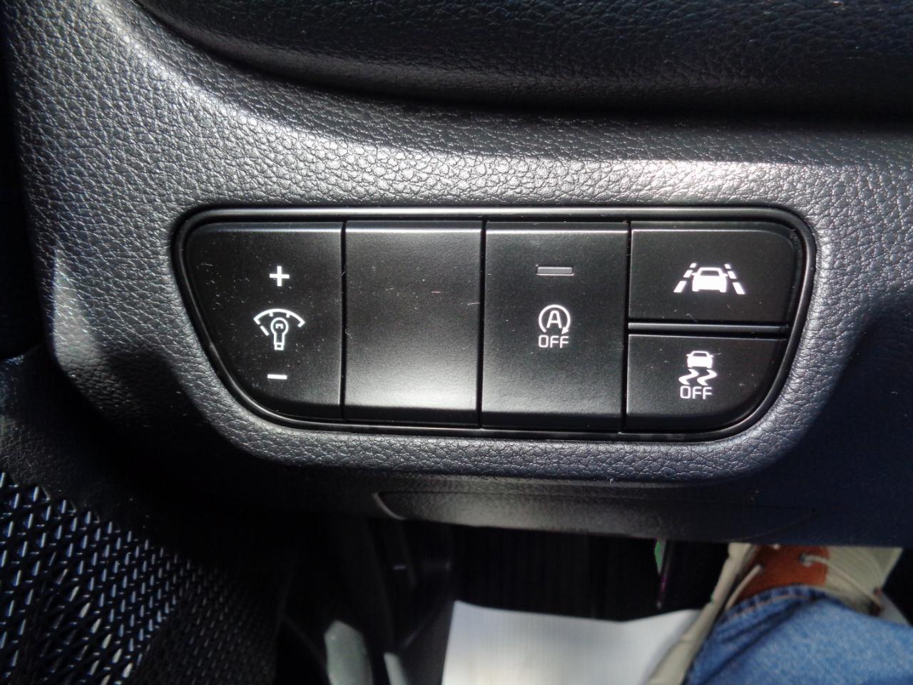 Kia Seltos S FWD 2021
