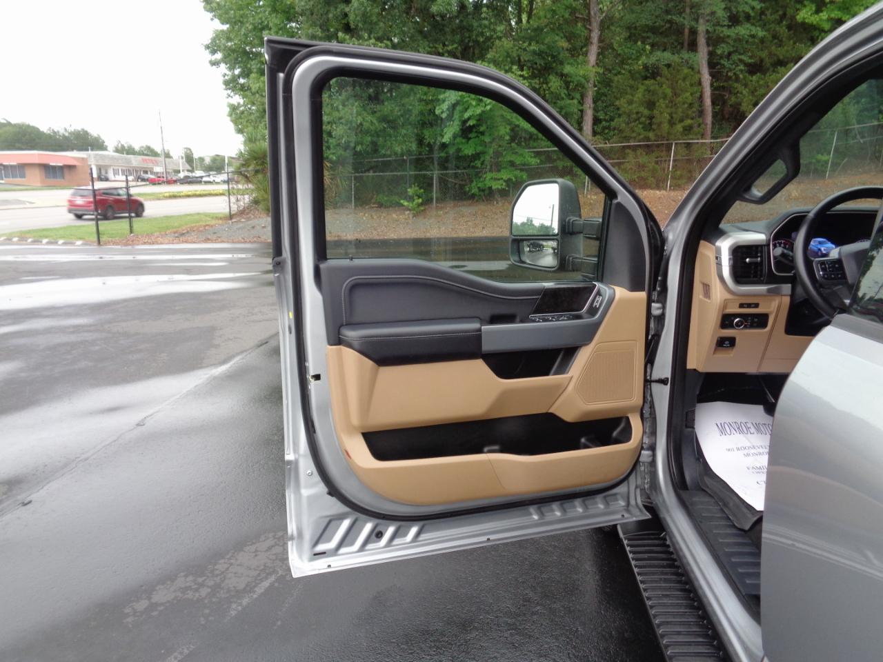 Ford F-150 XLT 4WD SuperCrew 5.5' Box 2022