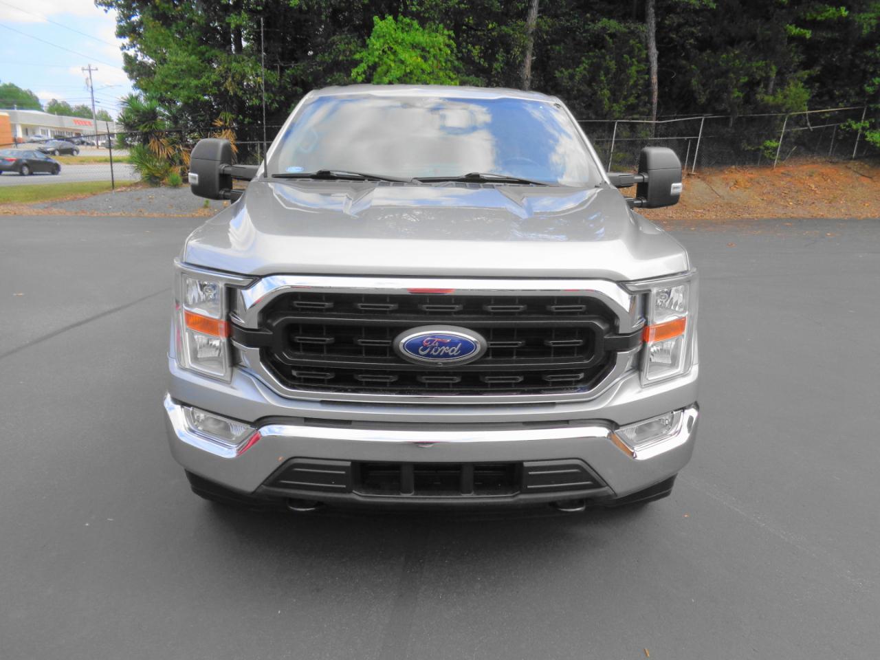 Ford F-150 XLT 4WD SuperCrew 5.5' Box 2022
