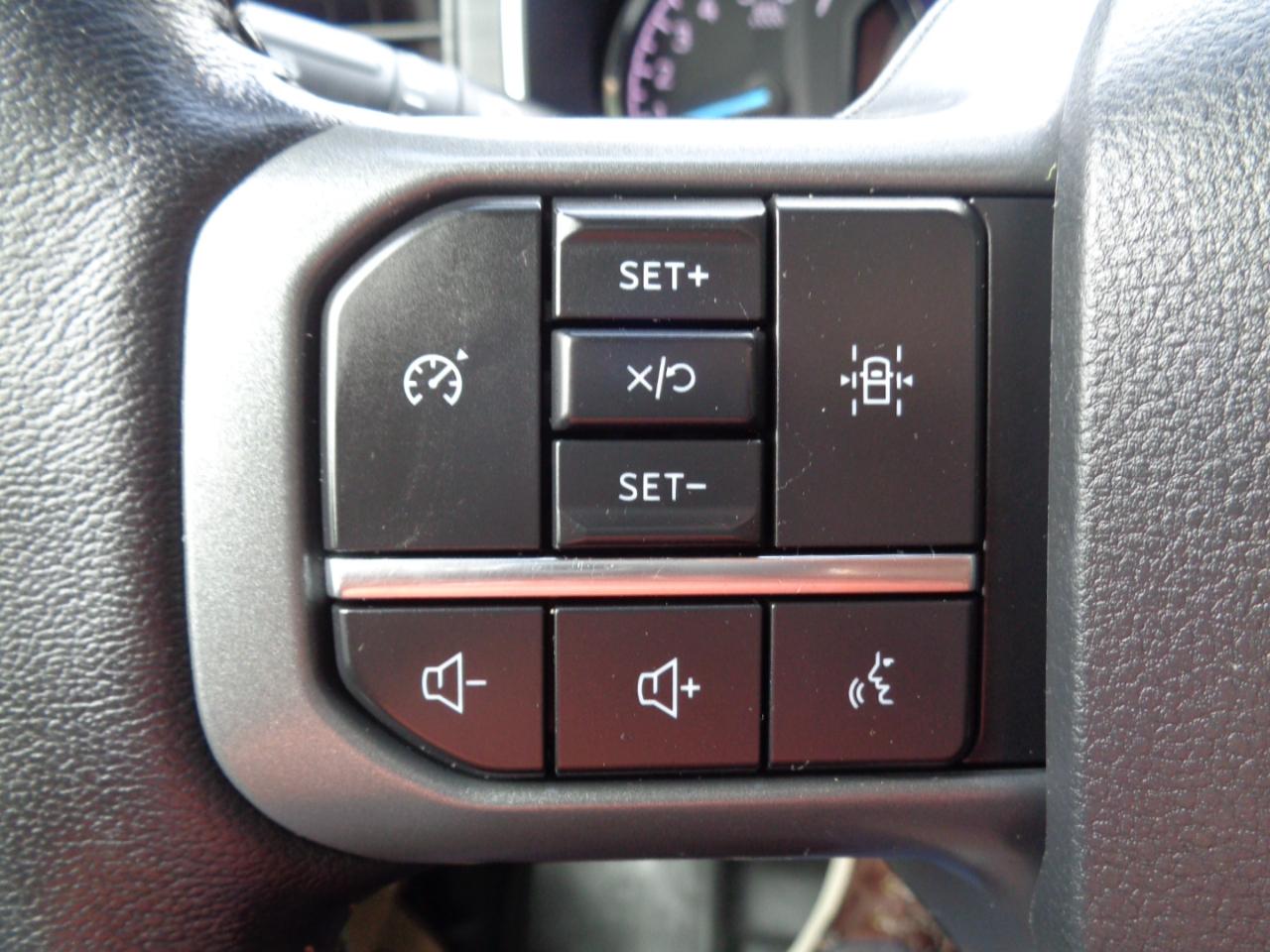 Ford F-150 XLT 4WD SuperCrew 5.5' Box 2022