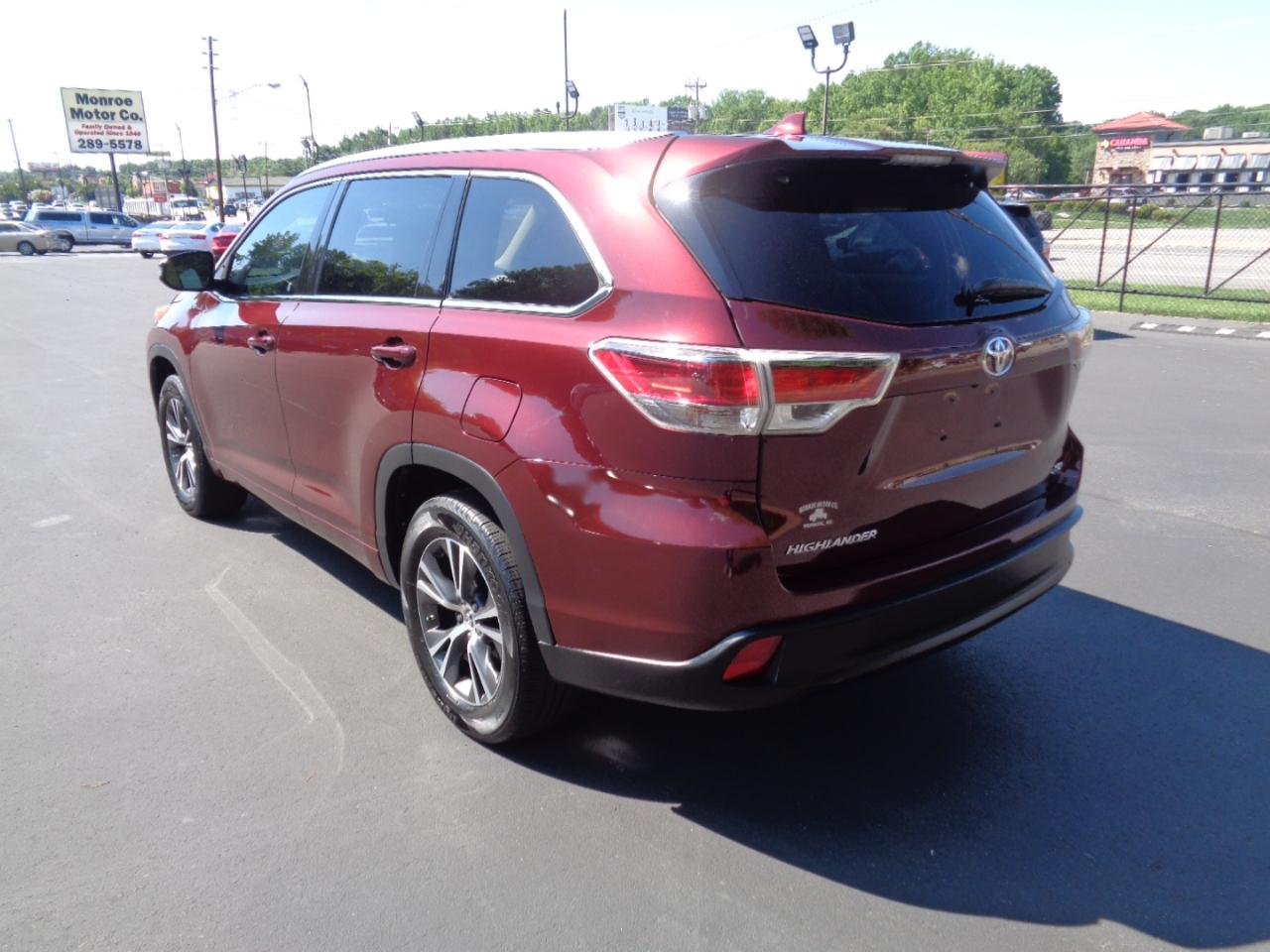 Toyota Highlander FWD 4dr V6 XLE (Natl) 2016