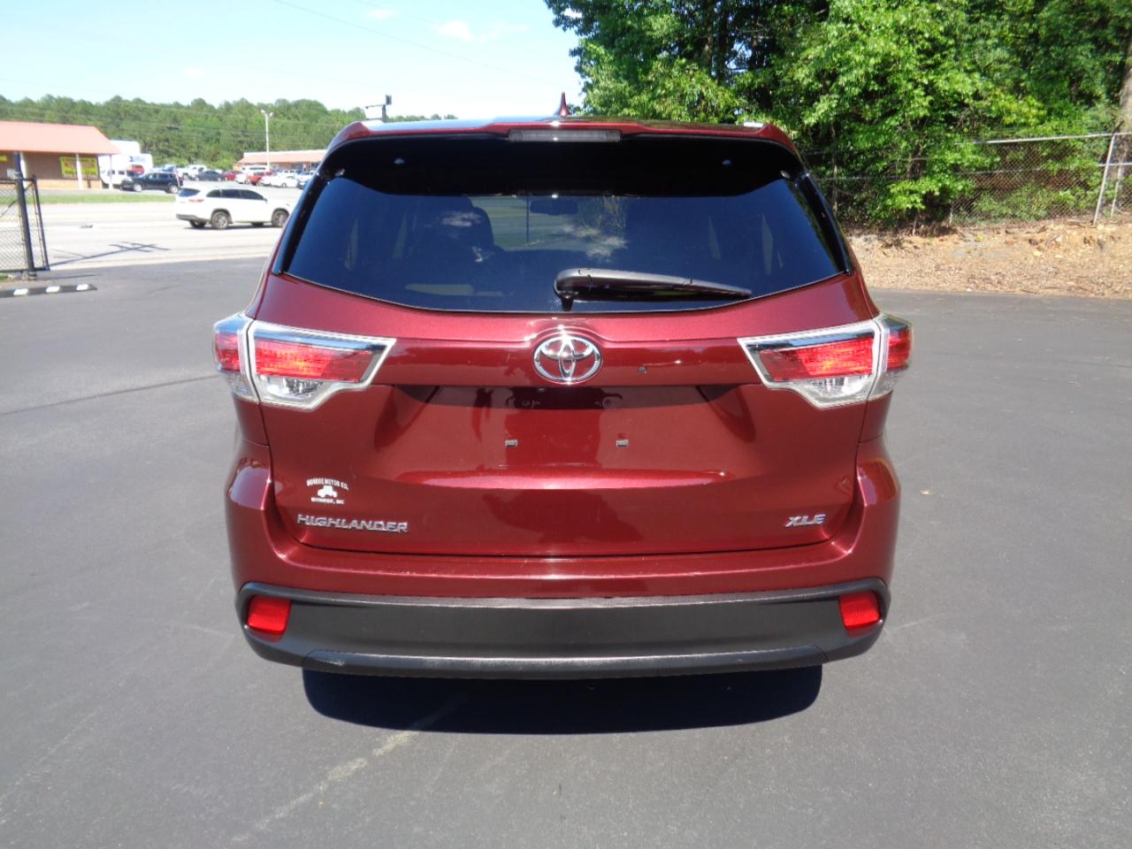 Toyota Highlander FWD 4dr V6 XLE (Natl) 2016