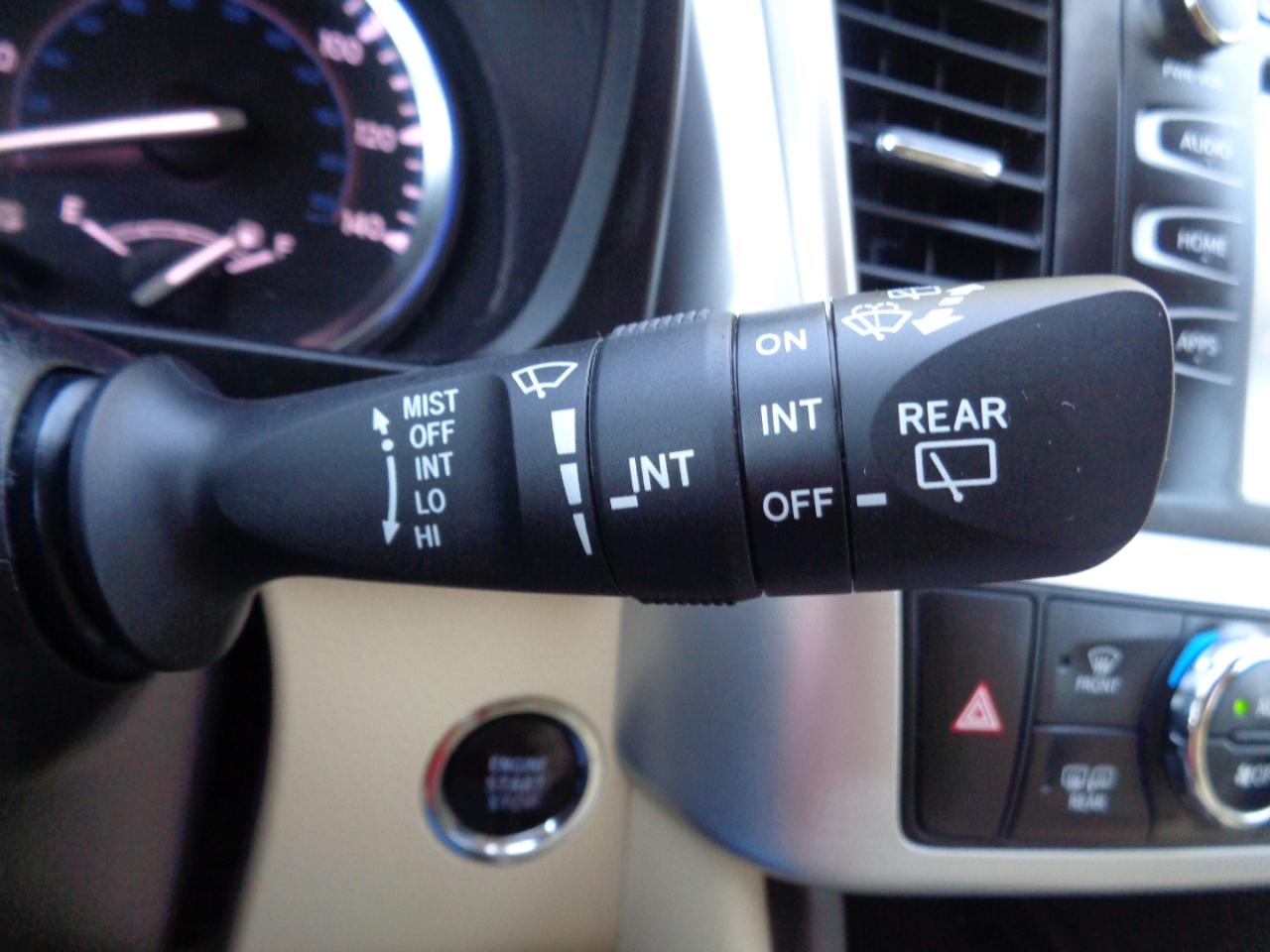 Toyota Highlander FWD 4dr V6 XLE (Natl) 2016