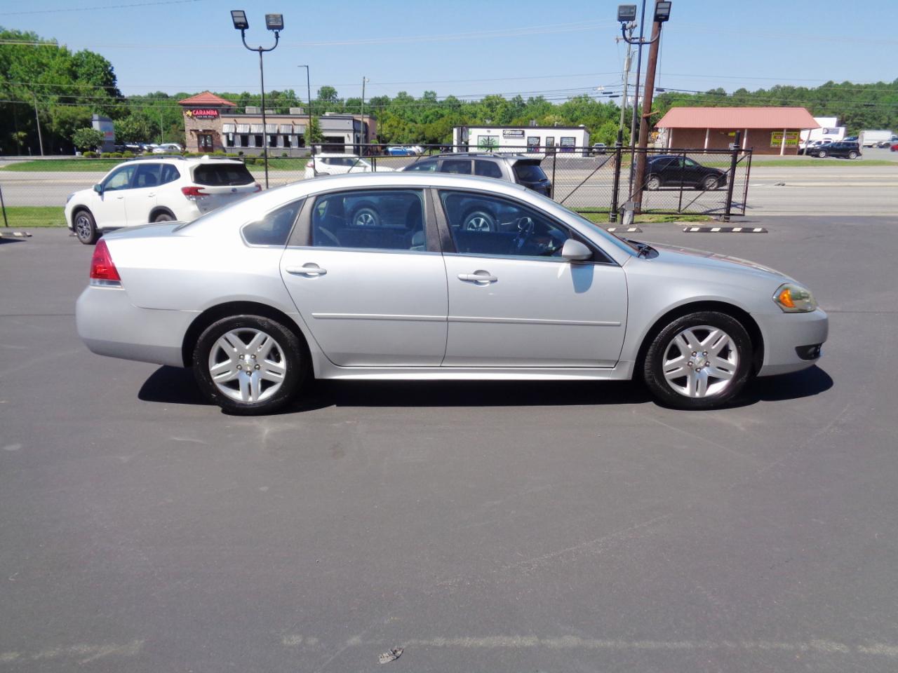 Chevrolet Impala 4dr Sdn LT Fleet 2011