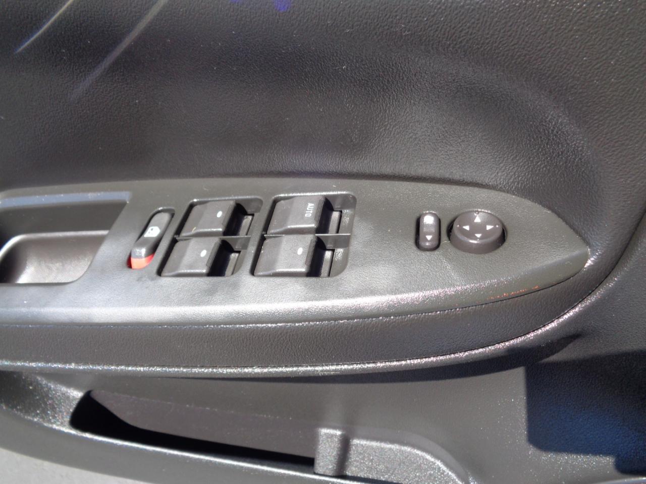 Chevrolet Impala 4dr Sdn LT Fleet 2011