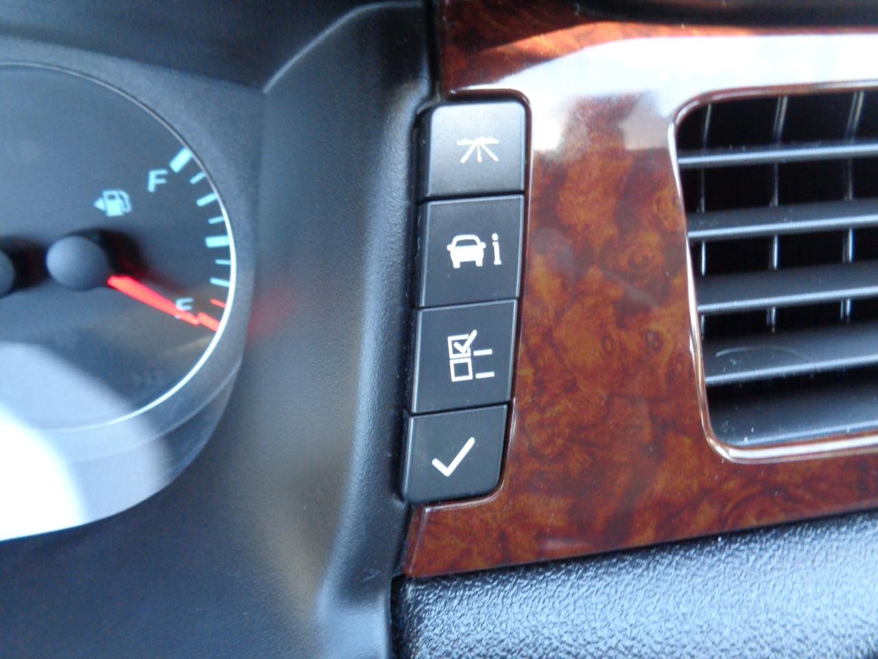 Chevrolet Impala 4dr Sdn LT Fleet 2011