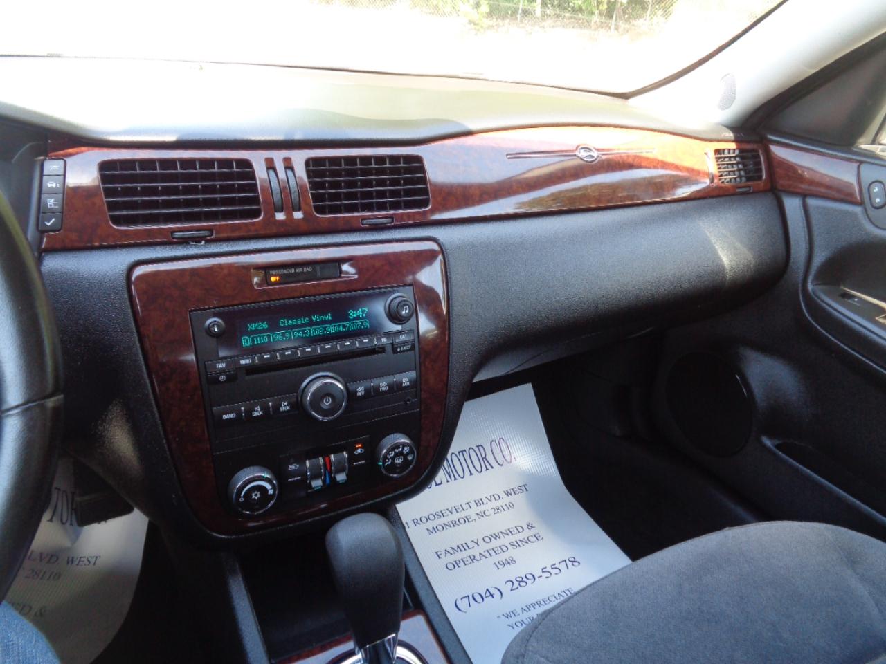 Chevrolet Impala 4dr Sdn LT Fleet 2011