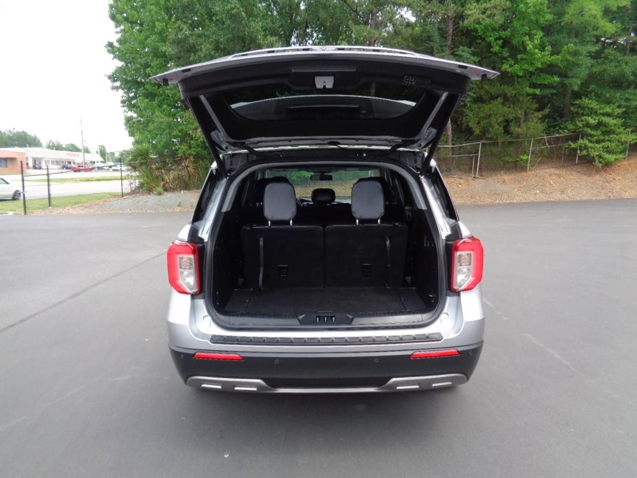 Ford Explorer XLT RWD 2022