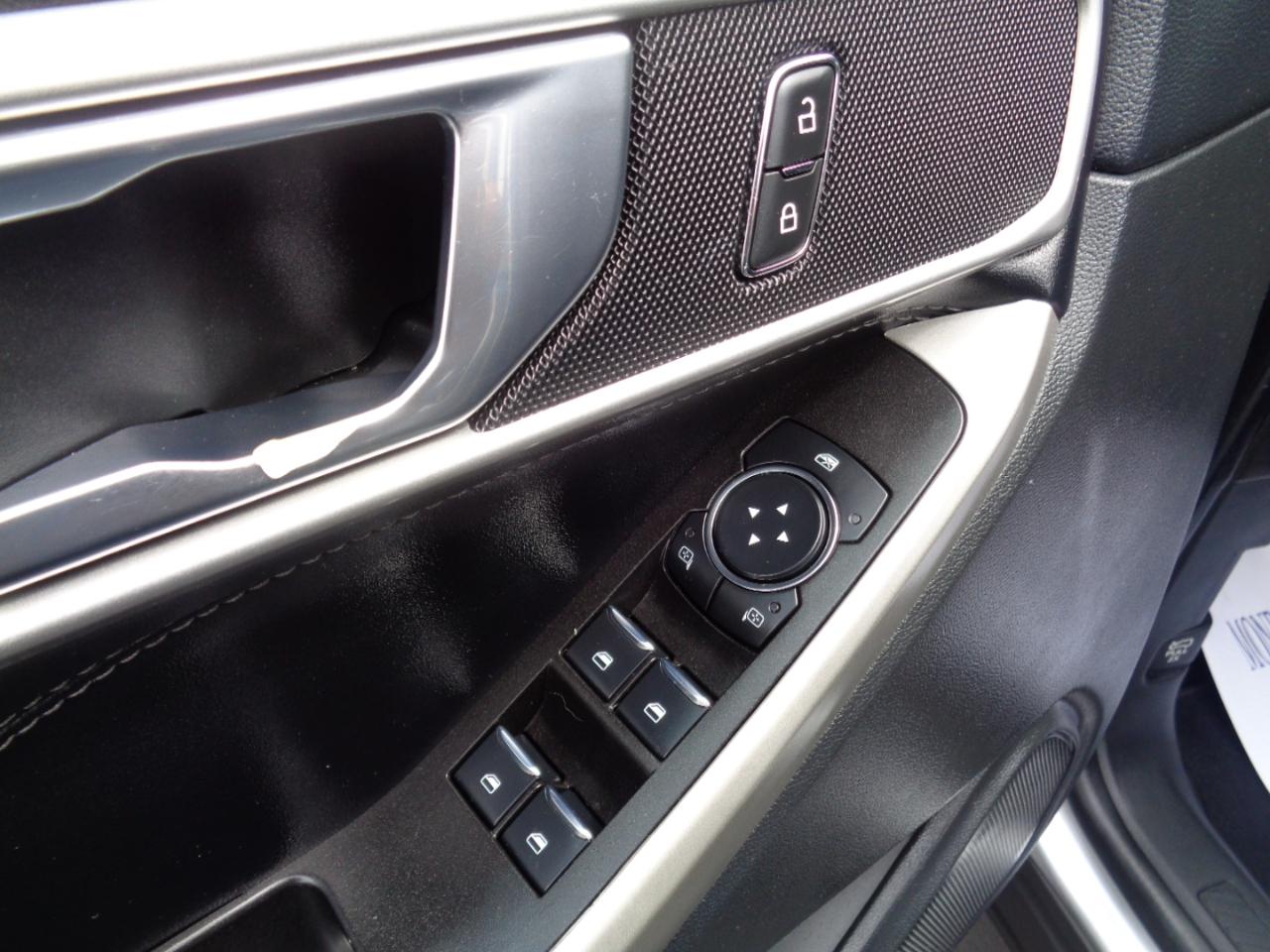 Ford Explorer XLT RWD 2022