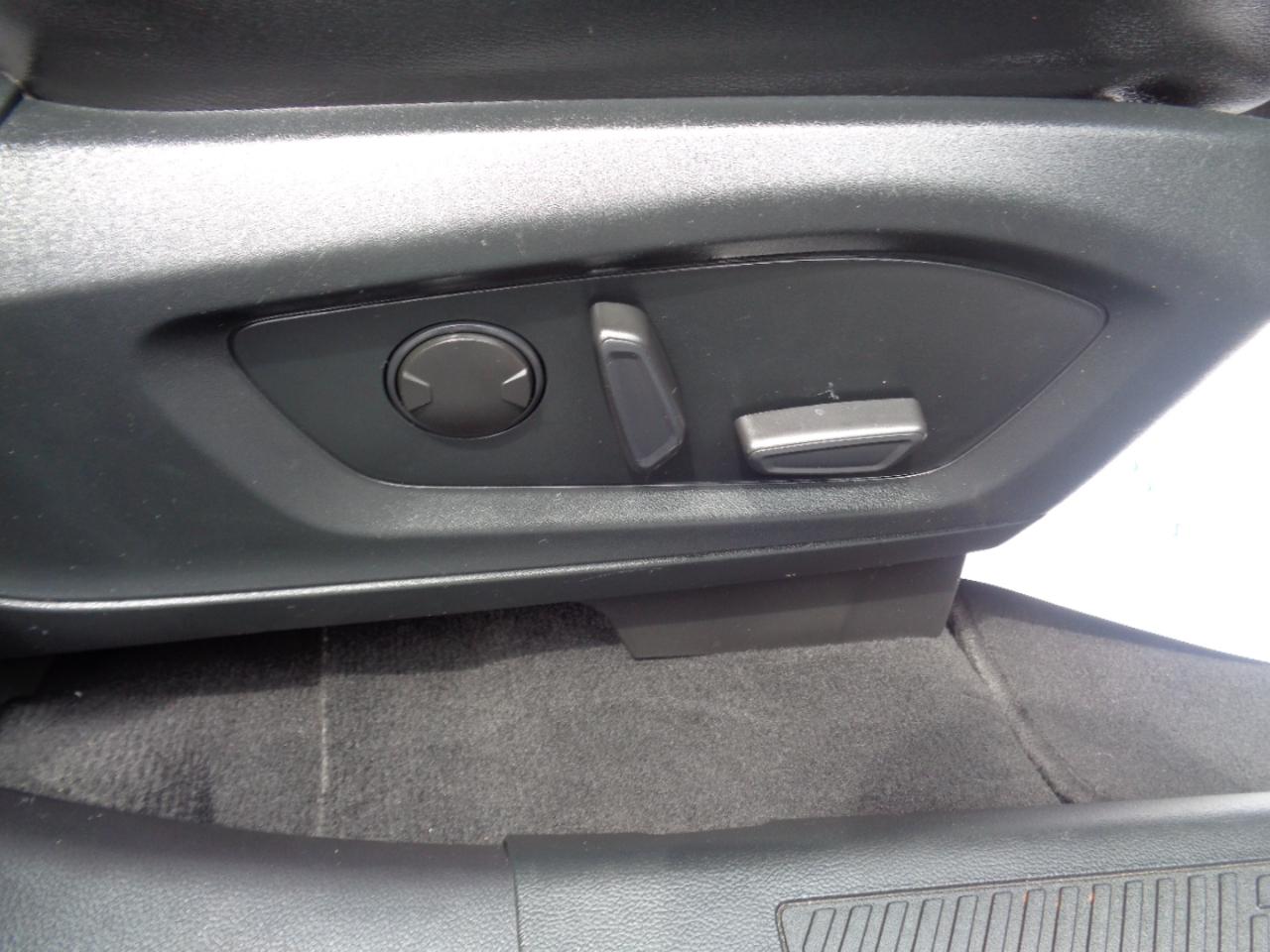 Ford Explorer XLT RWD 2022