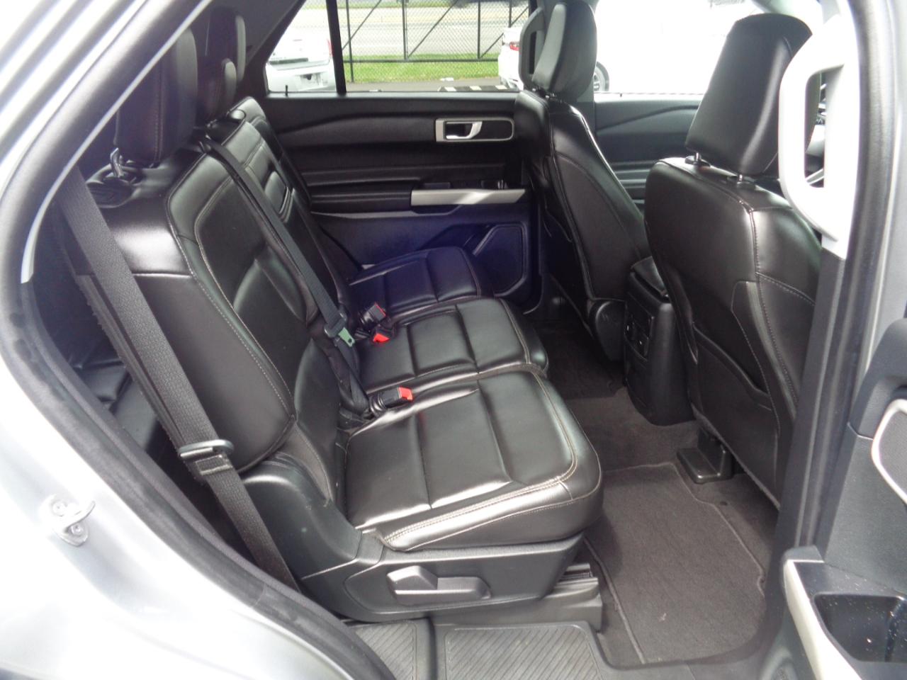 Ford Explorer XLT RWD 2022