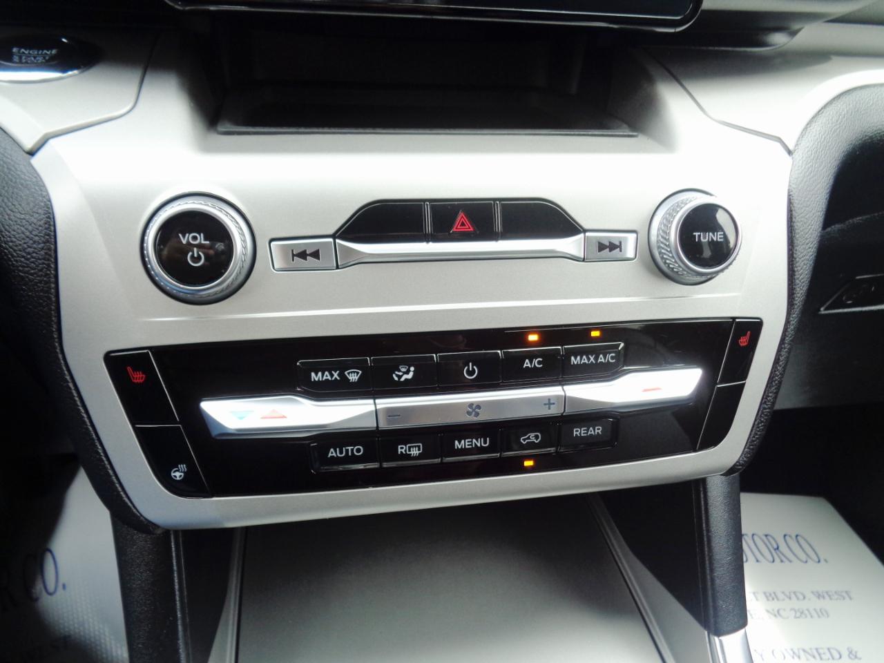 Ford Explorer XLT RWD 2022