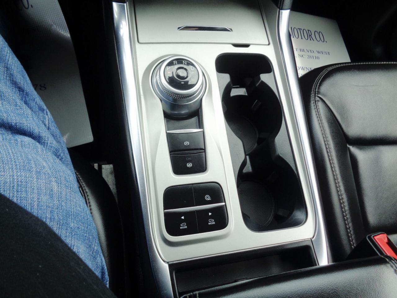Ford Explorer XLT RWD 2022