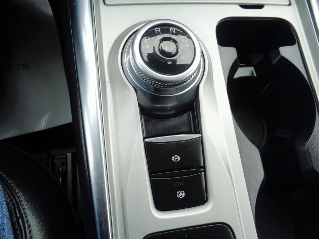 Ford Explorer XLT RWD 2022