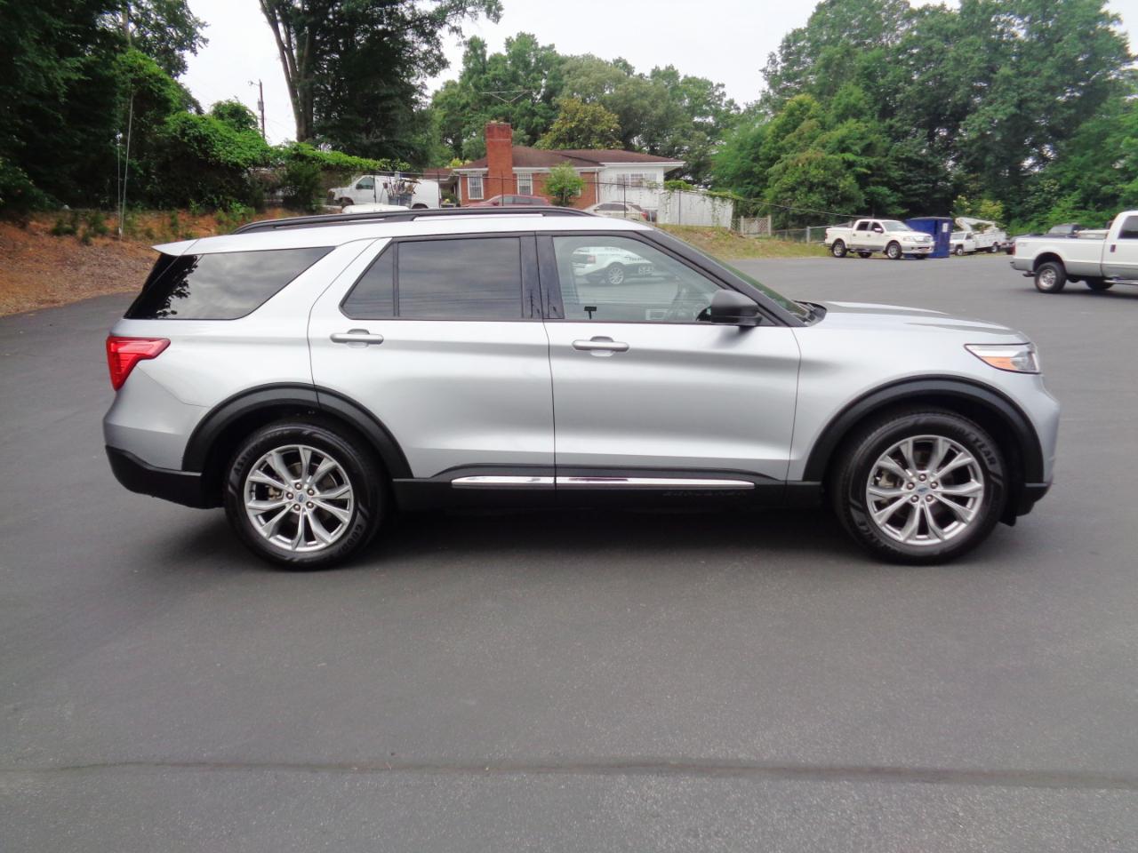 Ford Explorer XLT RWD 2022