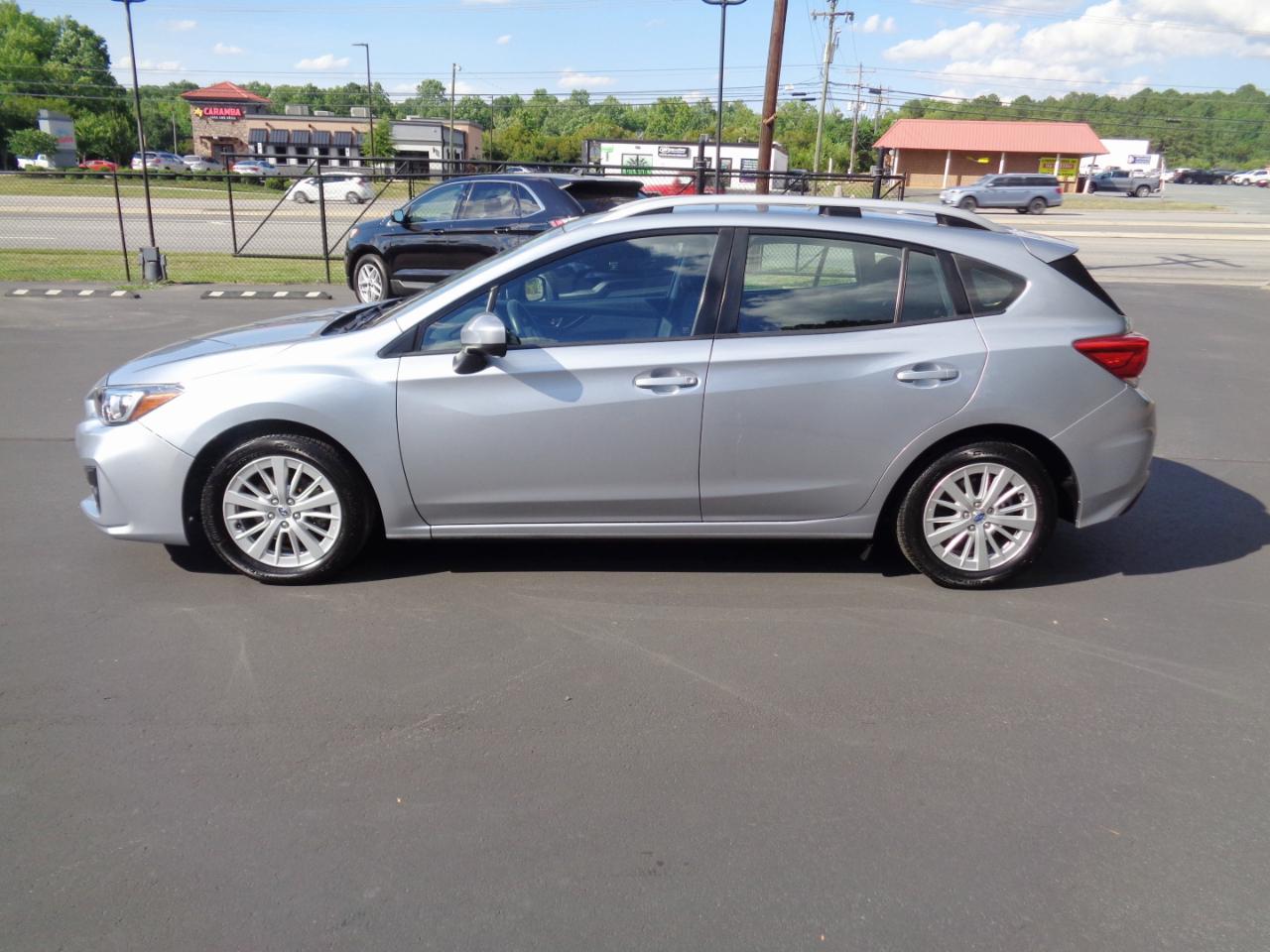 Subaru Impreza 2.0i Premium 5-door CVT 2017