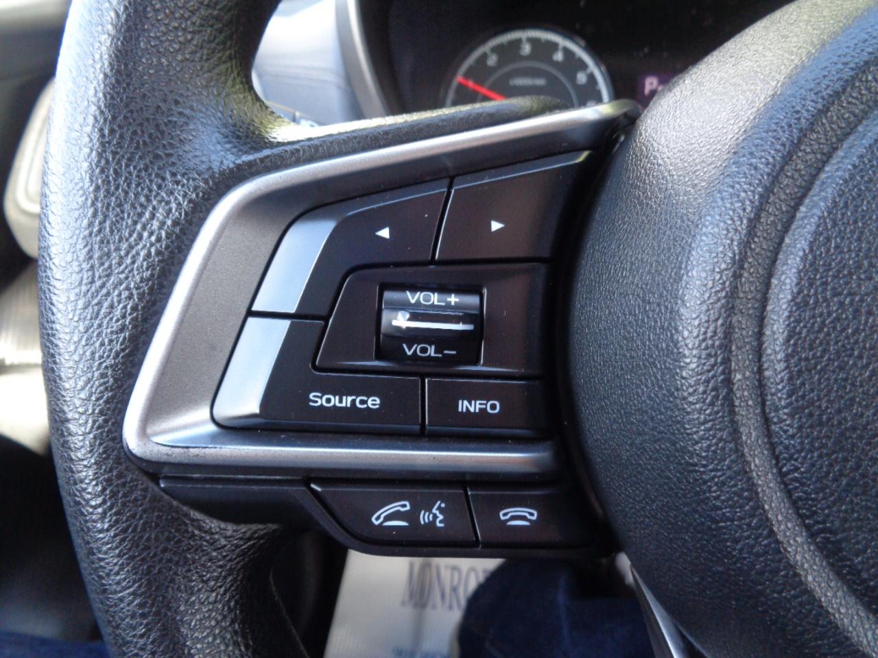 Subaru Impreza 2.0i Premium 5-door CVT 2017