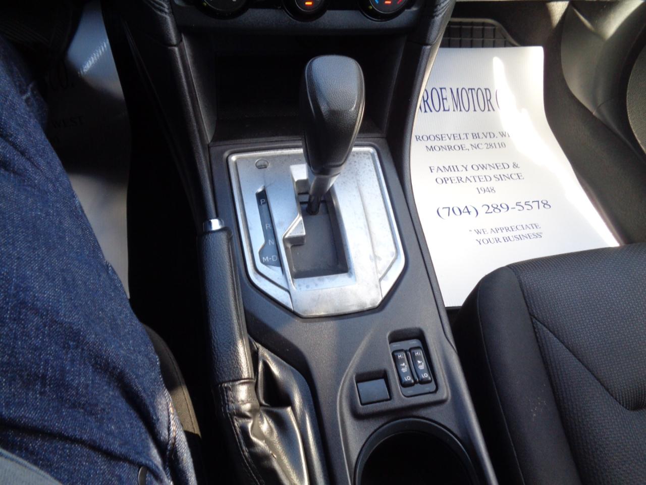 Subaru Impreza 2.0i Premium 5-door CVT 2017