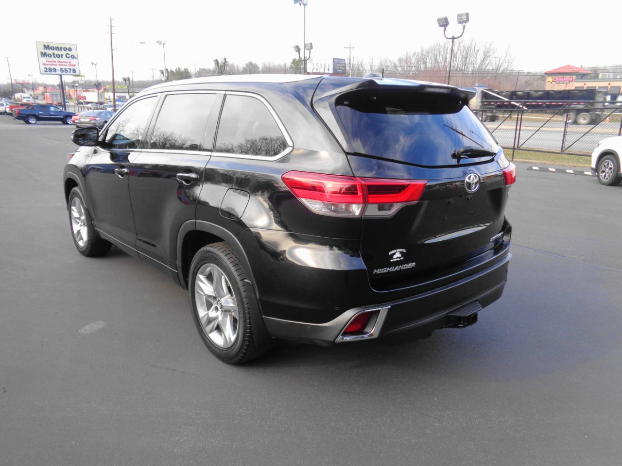 Toyota Highlander Limited V6 AWD (Natl) 2017