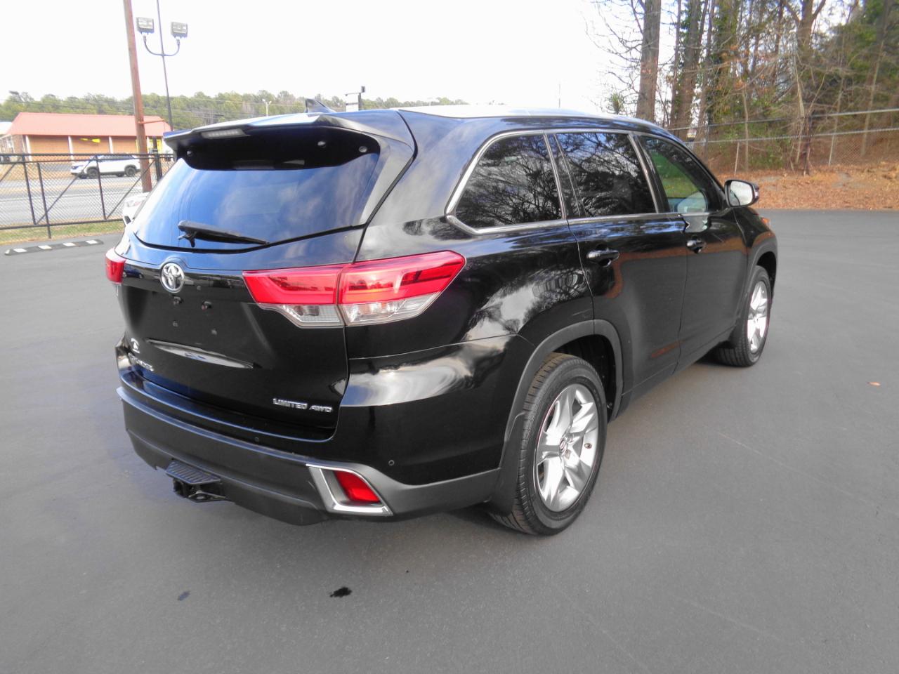 Toyota Highlander Limited V6 AWD (Natl) 2017