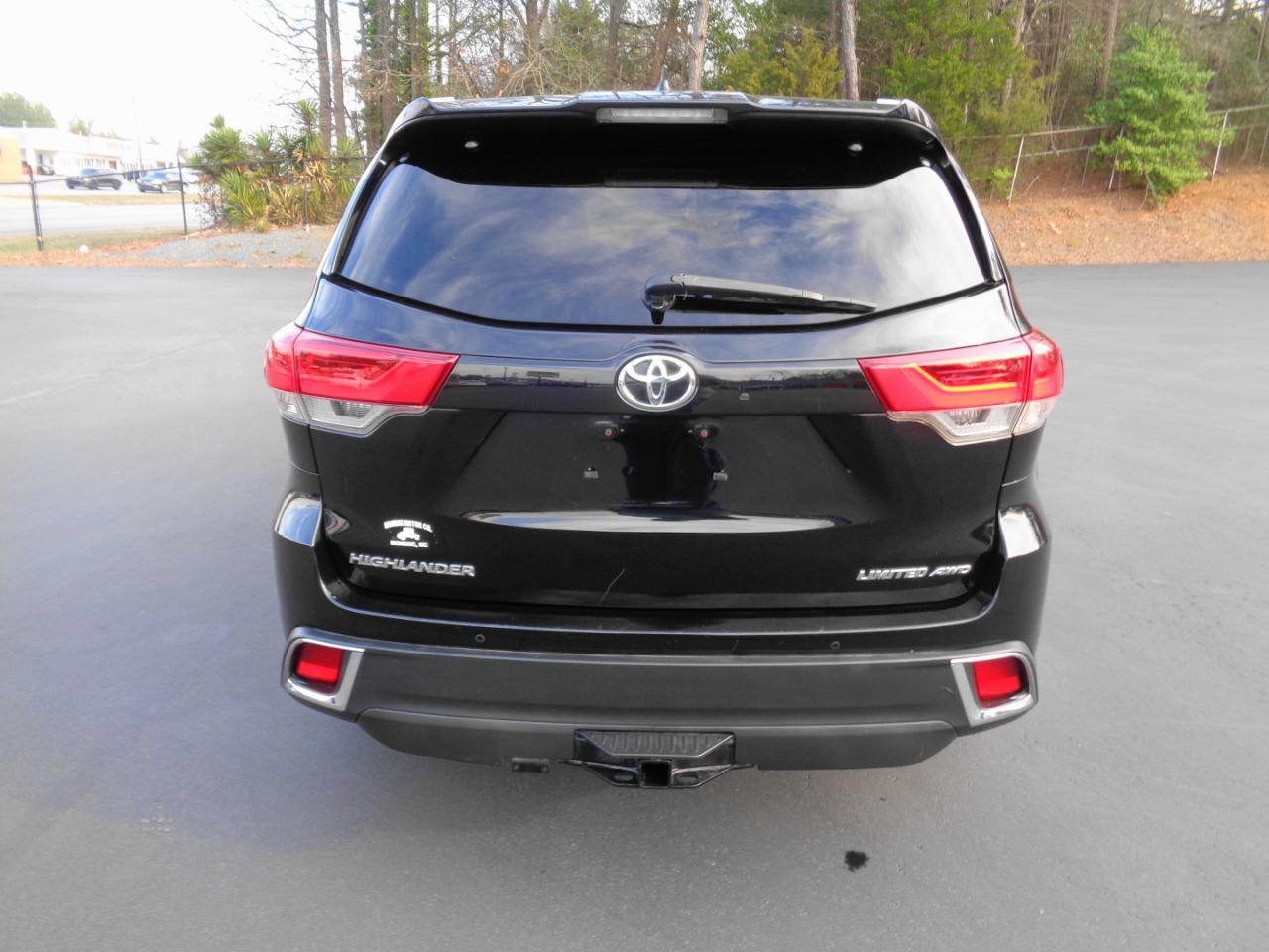 Toyota Highlander Limited V6 AWD (Natl) 2017