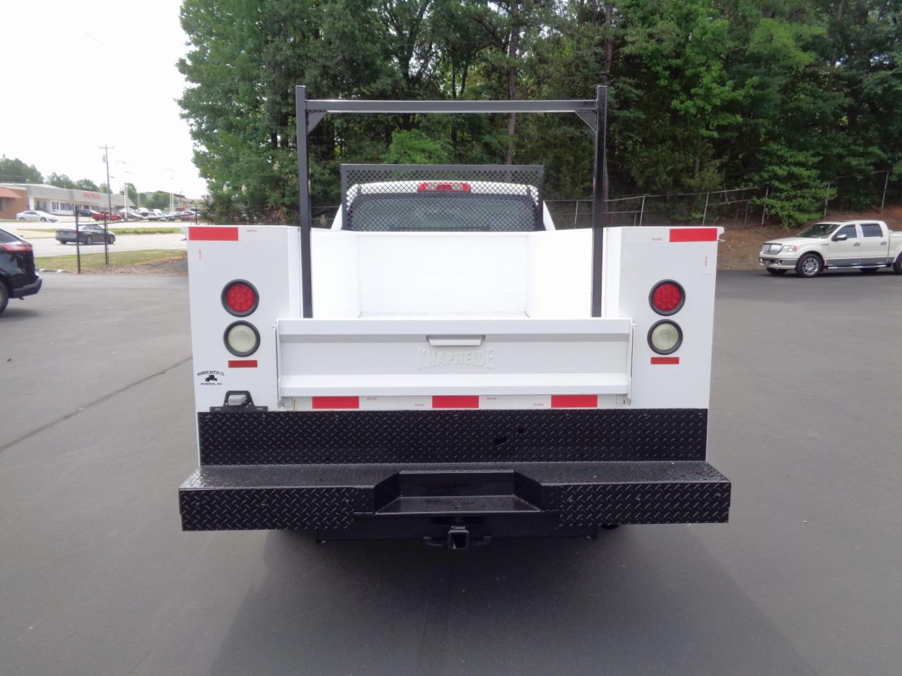 Chevrolet Silverado 2500HD 2WD Reg Cab 133.6" Work Truck 2015