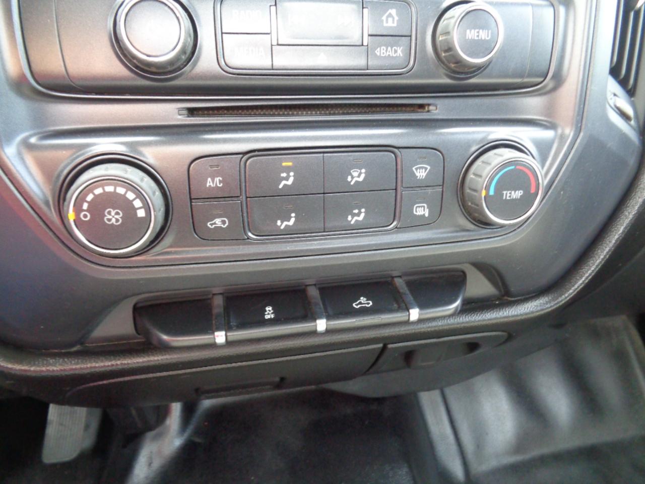 Chevrolet Silverado 2500HD 2WD Reg Cab 133.6" Work Truck 2015