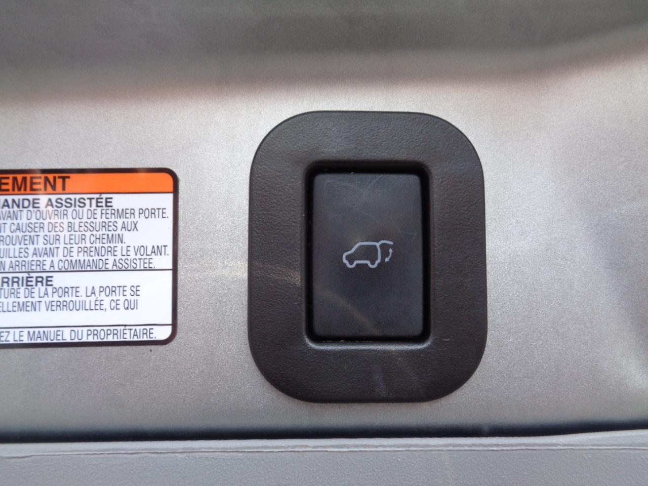 Toyota Sienna XLE Auto Access Seat FWD 7-Passenger (Natl) 2019