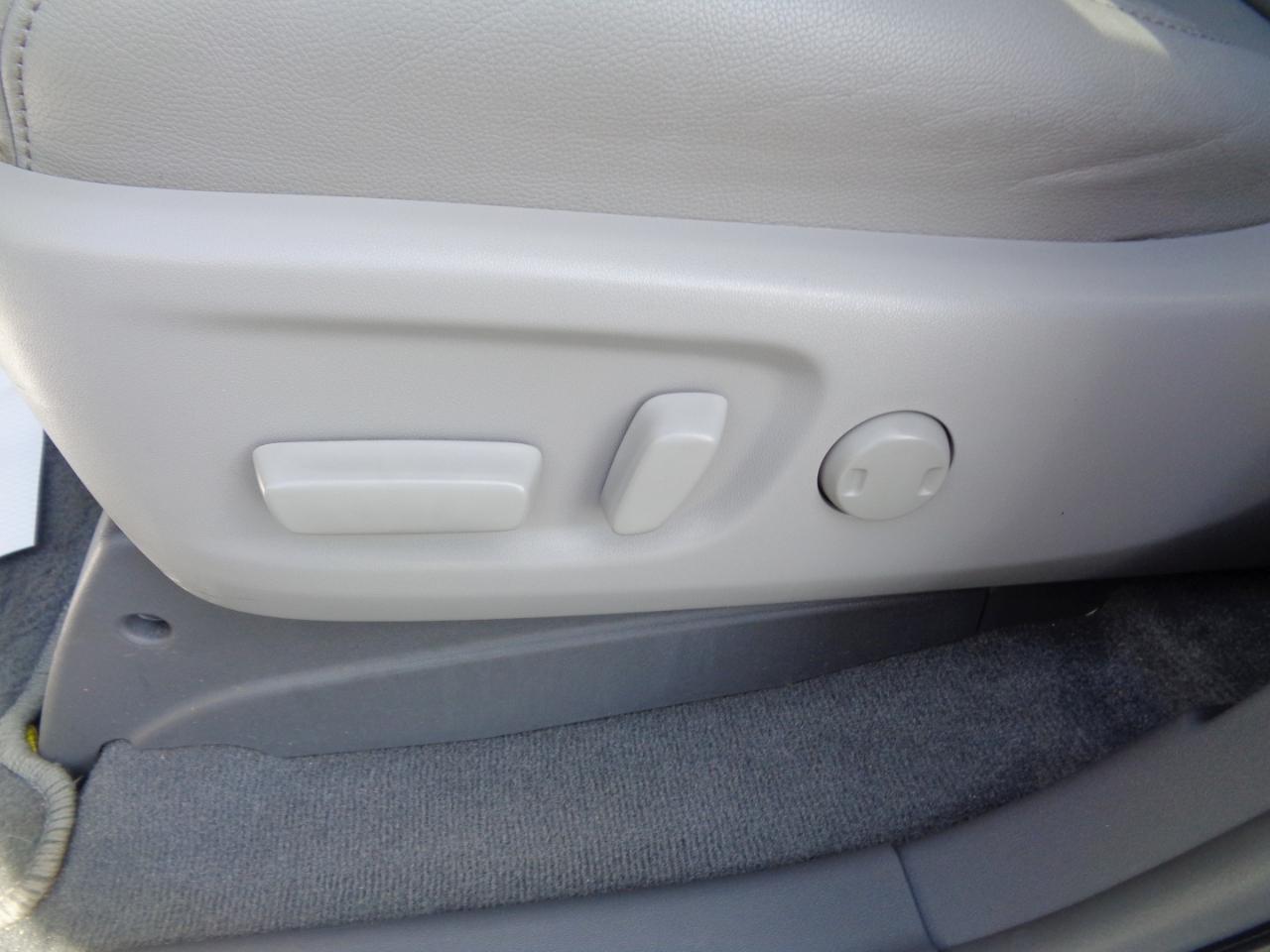 Toyota Sienna XLE Auto Access Seat FWD 7-Passenger (Natl) 2019