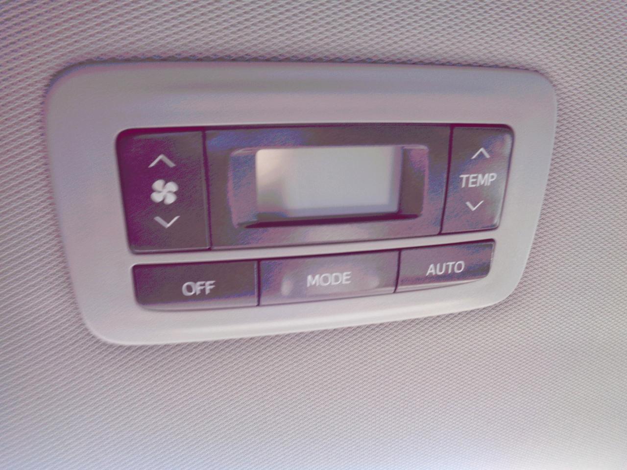 Toyota Sienna XLE Auto Access Seat FWD 7-Passenger (Natl) 2019