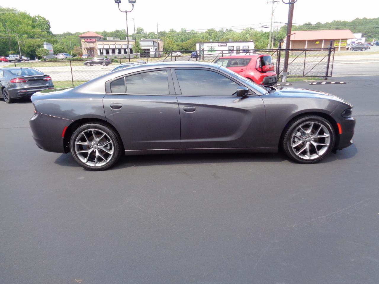 Dodge Charger SXT RWD 2022