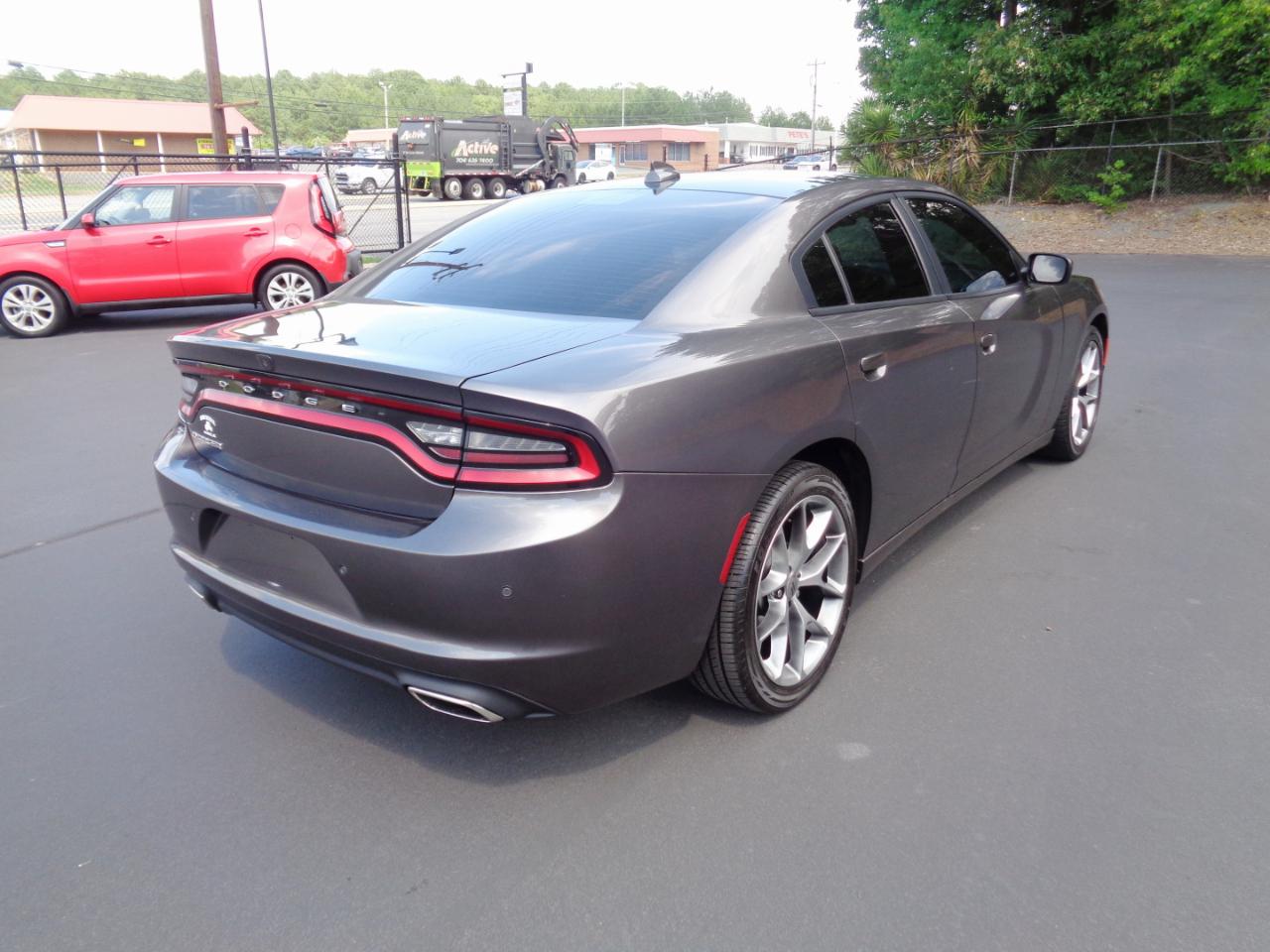 Dodge Charger SXT RWD 2022