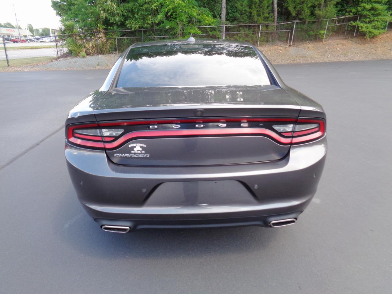 Dodge Charger SXT RWD 2022